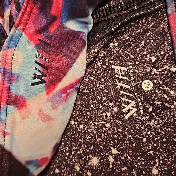 PELOTON WITH Multicolored mesh back exercise workout Medium EUC - Picture 5 of 6